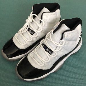 Air Jordan 11 Retro Concords